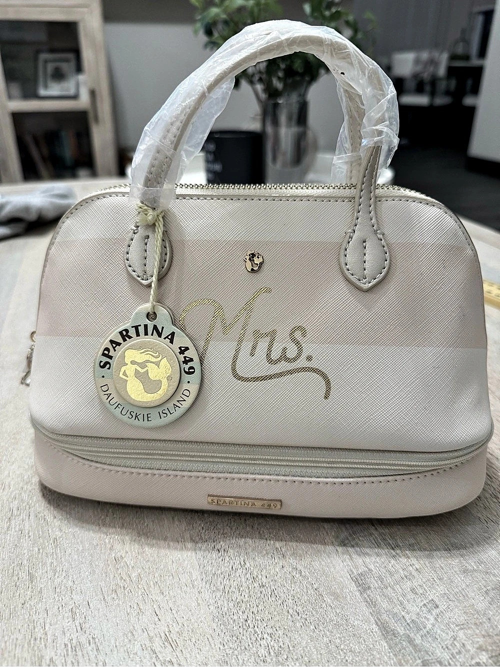 Spartina 449 Mrs. Train Case Striped Cosmetic Bag White & Pink